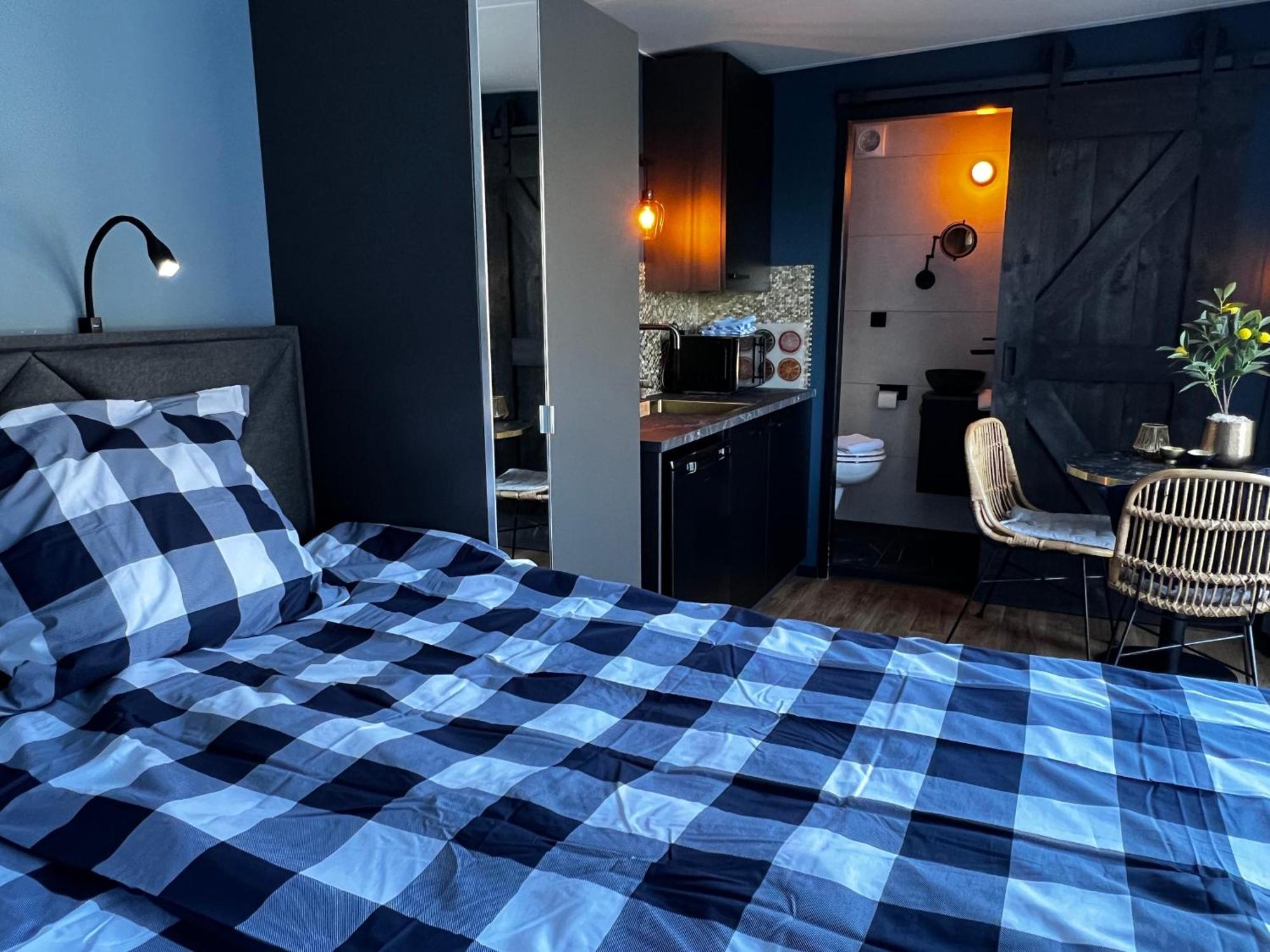 B&B Prive Tiny House Bij Zee สเตลเลนดัม ภายนอก รูปภาพ