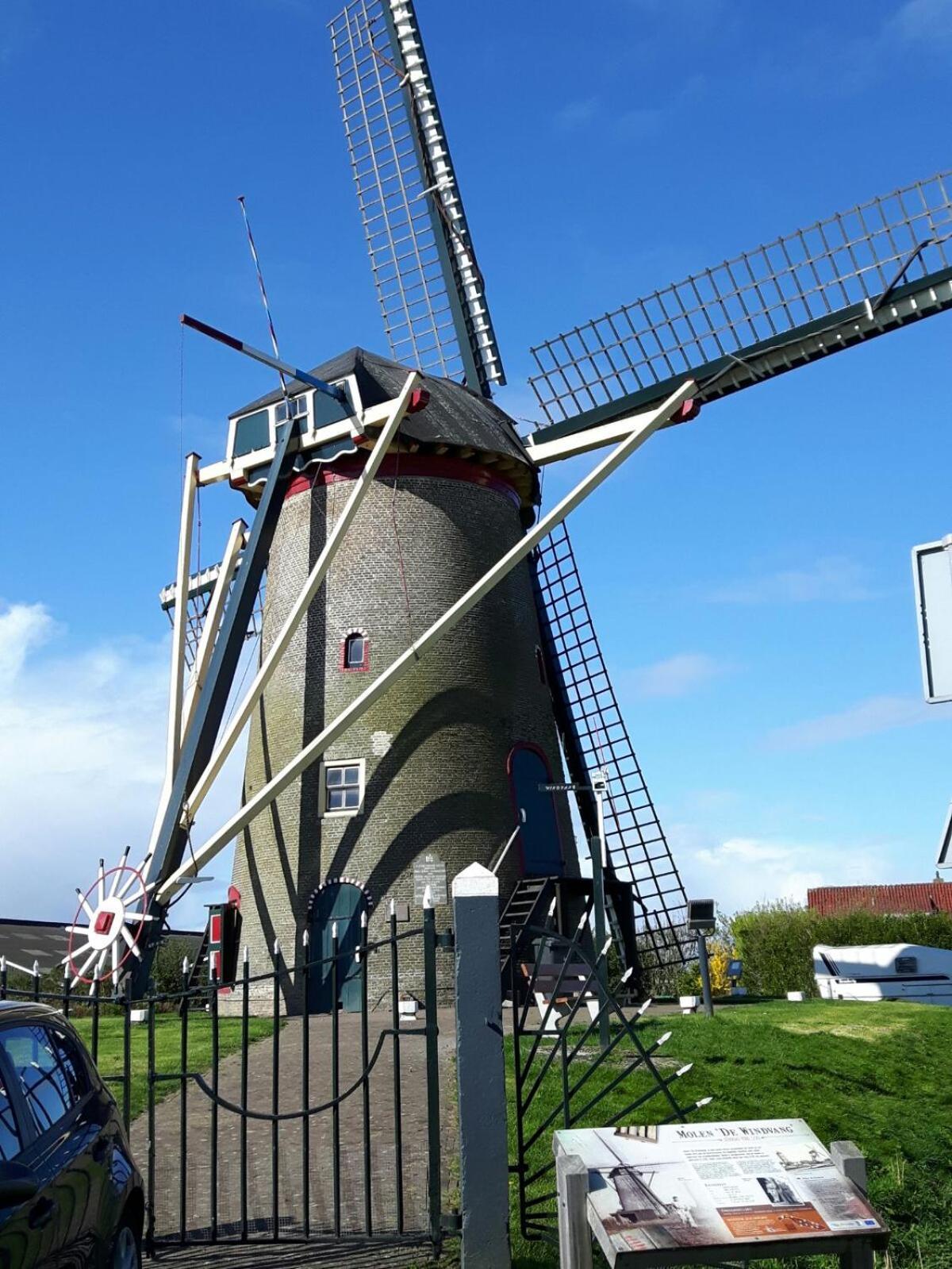 B&B Prive Tiny House Bij Zee สเตลเลนดัม ภายนอก รูปภาพ